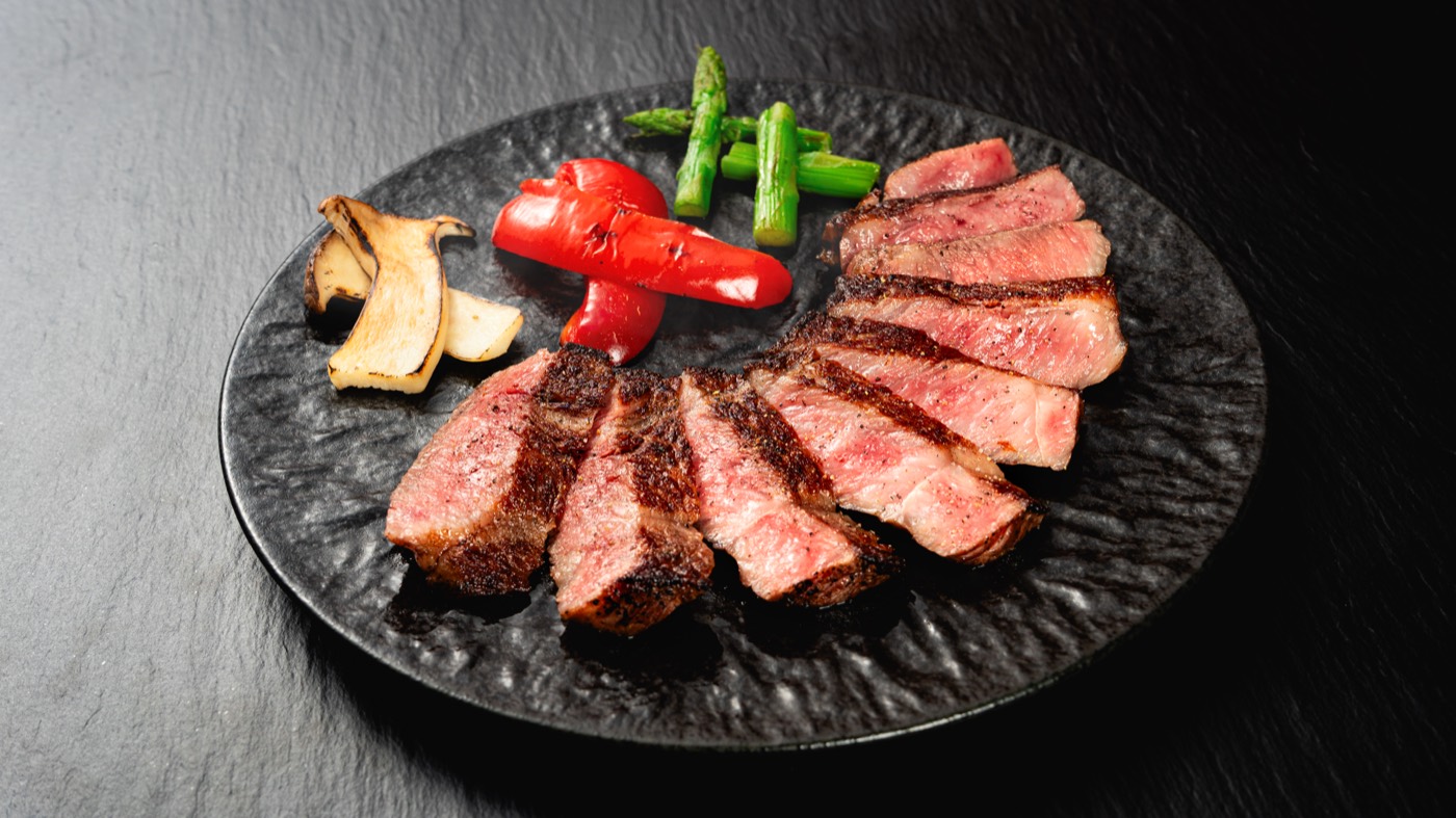 Sliced Miyazakigyu steak with grilled vegetables at Godaime Wagyu Tokyo in Ginza